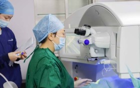 合肥慧视眼科上海专家说：飞秒激光的哪些人可以做？高度近视能做近视手术吗